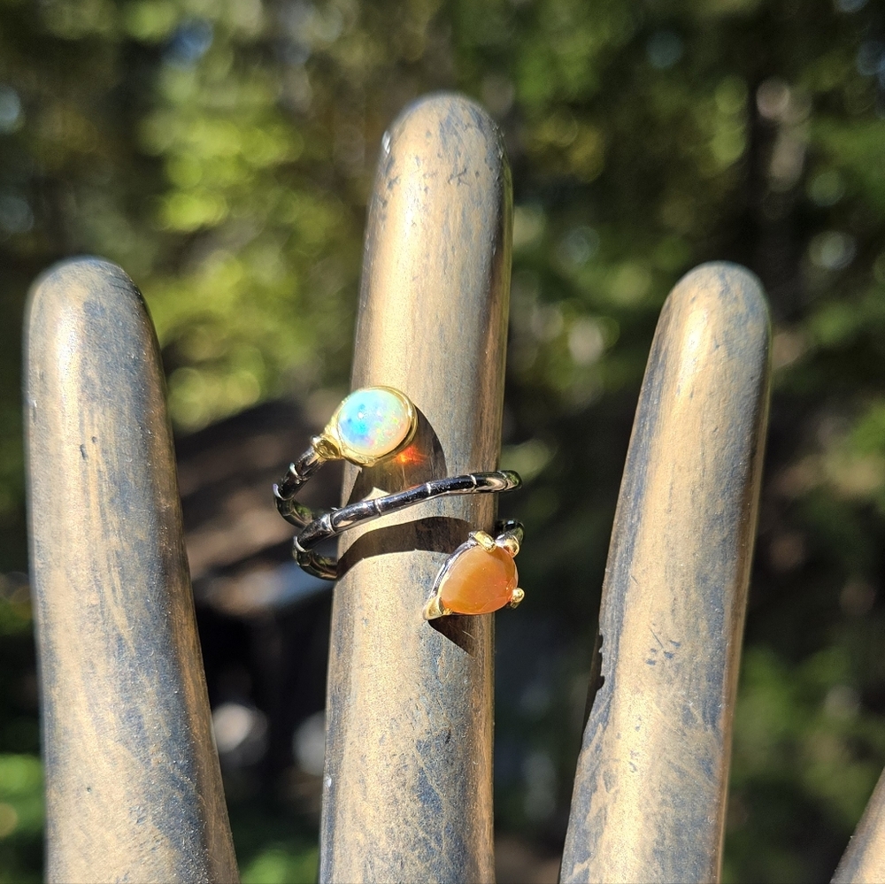 Opal Natural Gemstone Fire & Crystal Opal Snake Sterling Rhodium & Gold Ring Sz7 - Picture 6 of 10